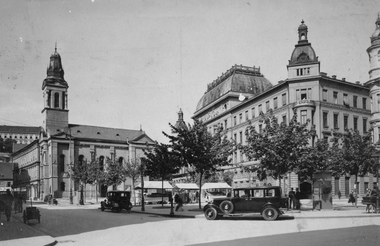 Trg Petra Preradovića oko 1930.-1935. godine